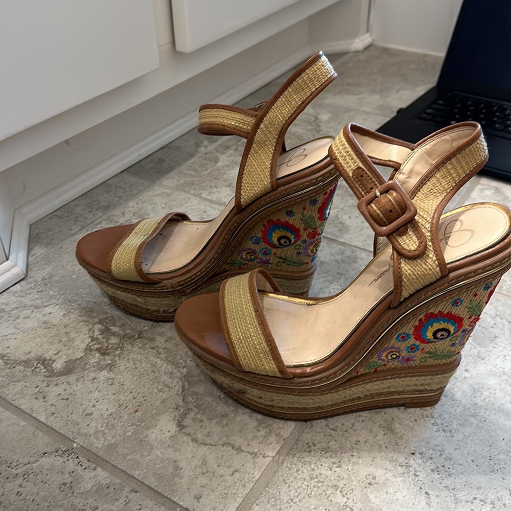 Jessica Simpson wedges